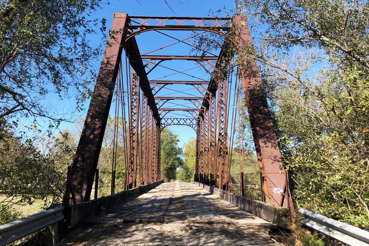 Scenery near the 6th Annual Lap The Lake course in Melvern, Kansas